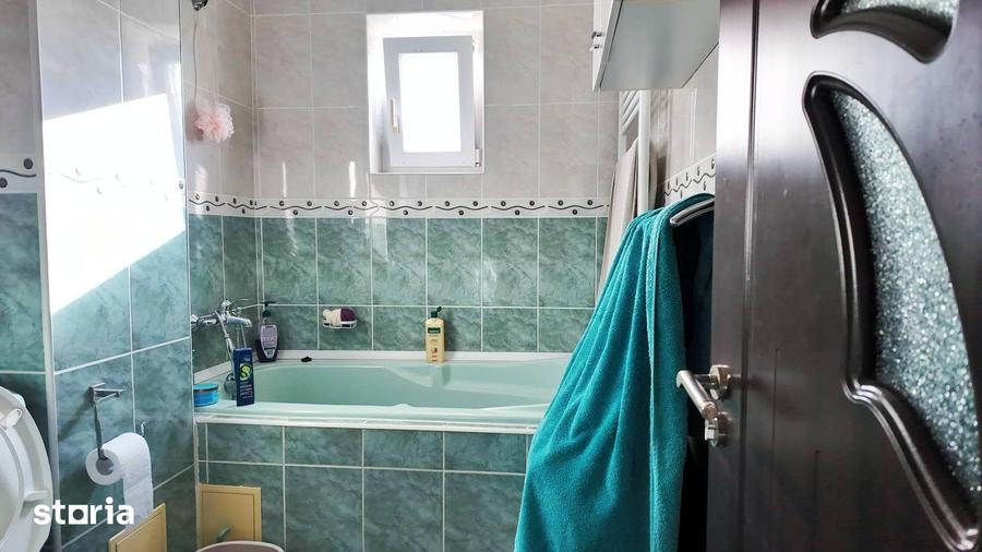Apartament cu 2 camere decomandat în Sud