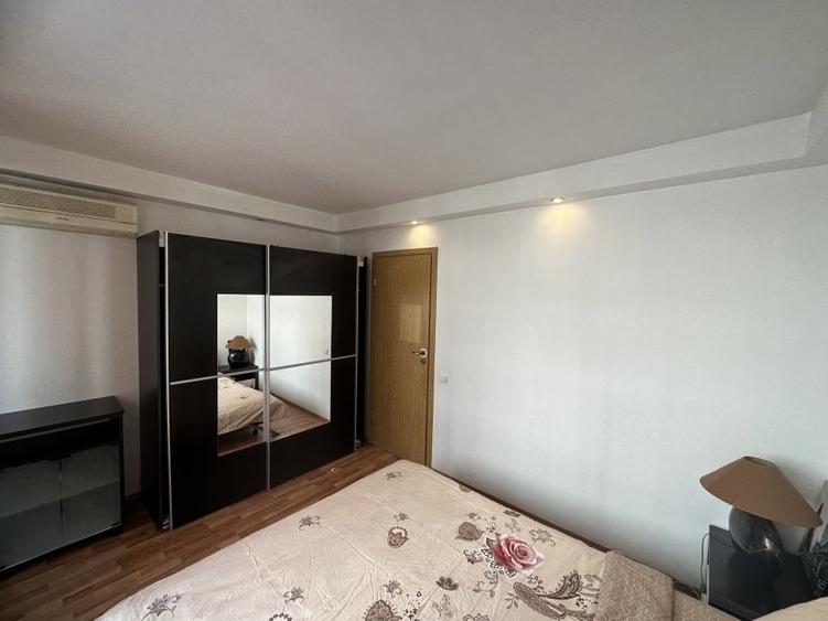 Apartament cu 2 camere semidecomandat, mobilat în Calea Victoriei