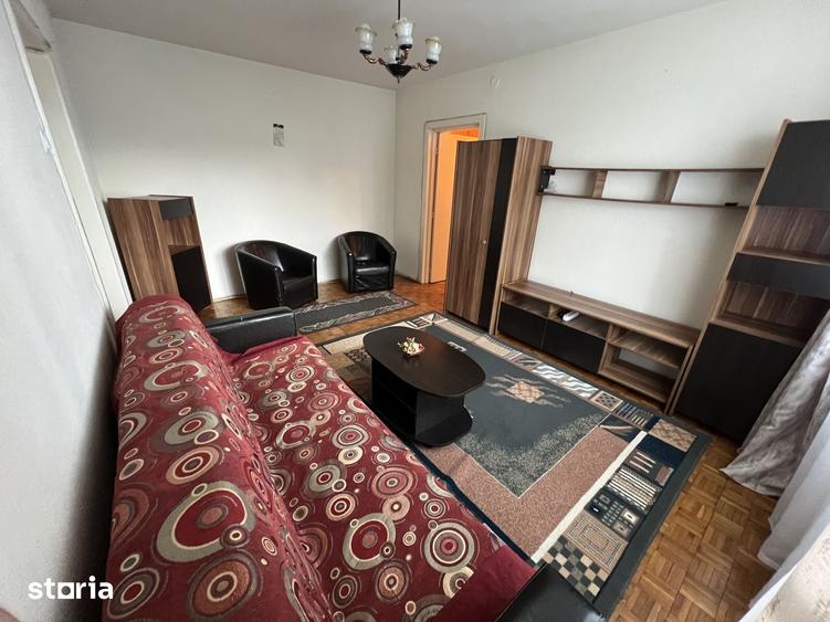 Apartament cu 3 camere decomandat în Calea Dumbrăvii