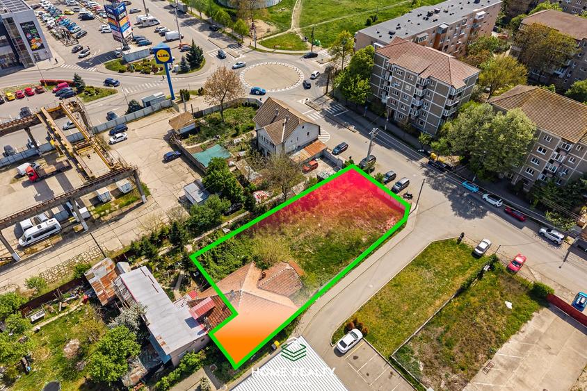 Teren Construcții intravilan de 879 mp, în Lipovei
