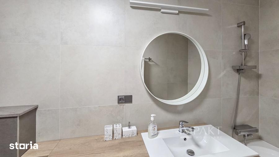 Apartament cu 3 camere în Andrei Mureșanu