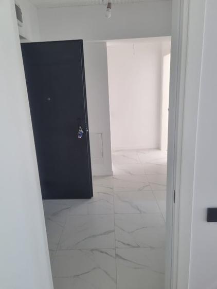 Apartament cu 2 camere decomandat în Theodor Pallady