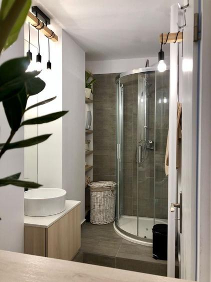 Apartament cu 2 camere semidecomandat, mobilat în Take Ionescu