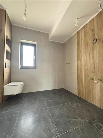 Duplex cu 4 camere cu Canalizare în Ghimbav Livadă