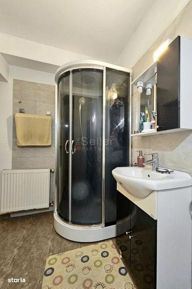 Apartament cu 3 camere în Central