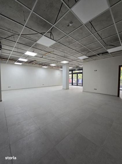 Spațiu comercial, de 173 mp, în Central