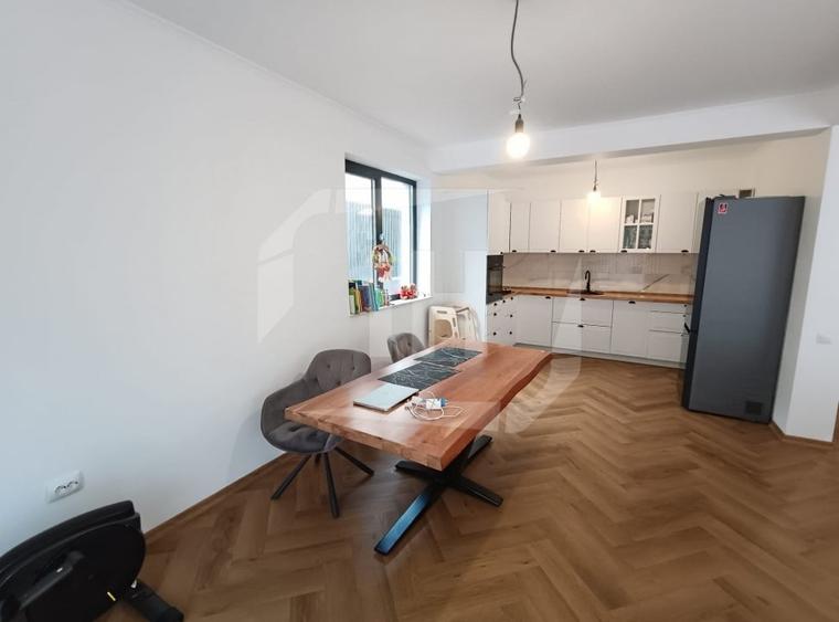 Duplex cu 4 camere cu Garaj în Someșeni