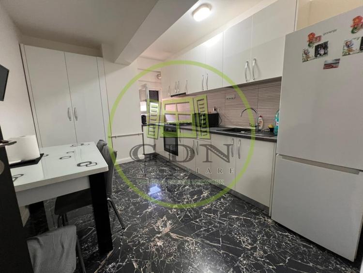 Apartament cu 2 camere decomandat, mobilat în Calea Severinului