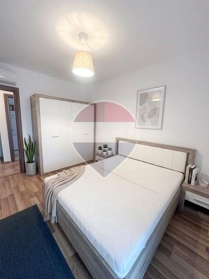 Apartament cu 2 camere decomandat, mobilat în Sisești