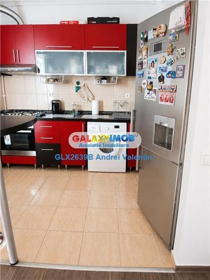 Apartament cu 2 camere decomandat, mobilat în Titan