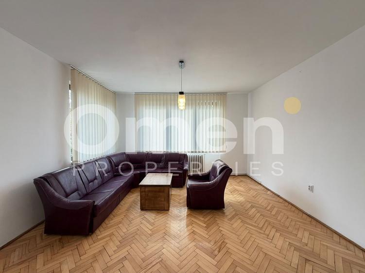 Duplex cu 5 camere cu Canalizare în Central