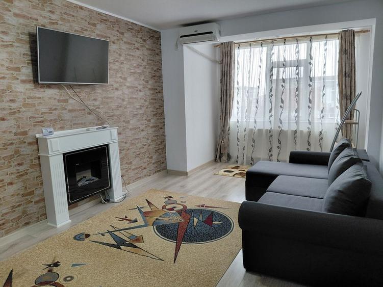 Apartament cu 2 camere semidecomandat în Micro 16
