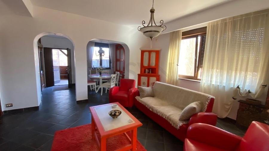 Casă individuală cu 5 camere cu Teren 273 Mp în Butimanu