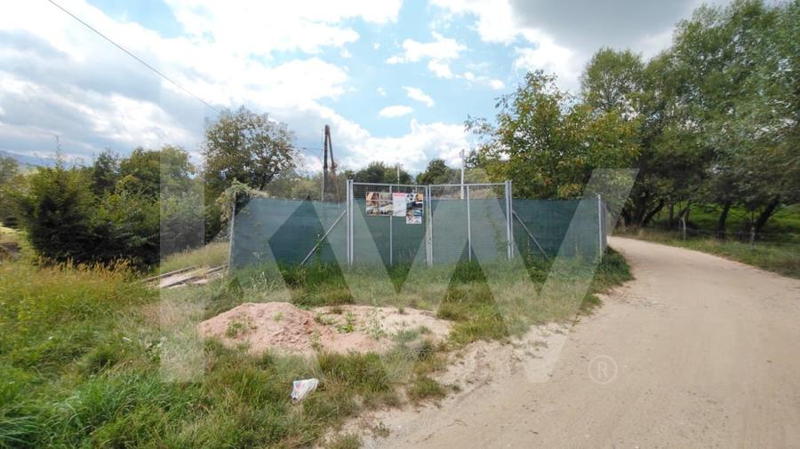 Teren Construcții intravilan de 565 mp, în Rășinari