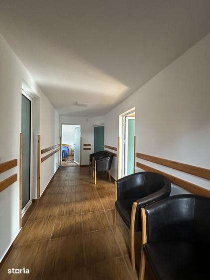 Agentia imobiliara VIGAFON vinde pensiune-casa de vacanta Predeal - 15