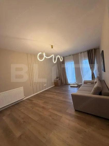 Apartament cu 2 camere decomandat în Est