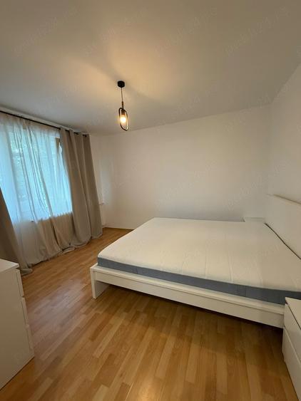 Apartament cu 3 camere decomandat în Politehnica