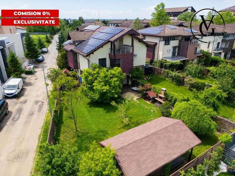 Casă cu 5 camere cu Teren 600 Mp în Central