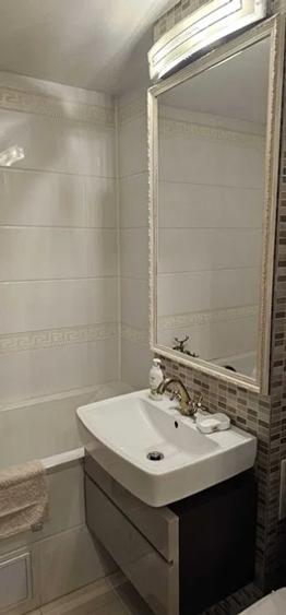 Apartament cu 4 camere decomandat, mobilat în Tomis II