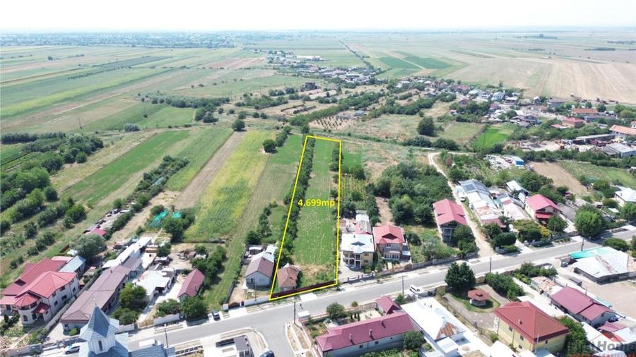 Teren de 4699 mp, în Milcovul
