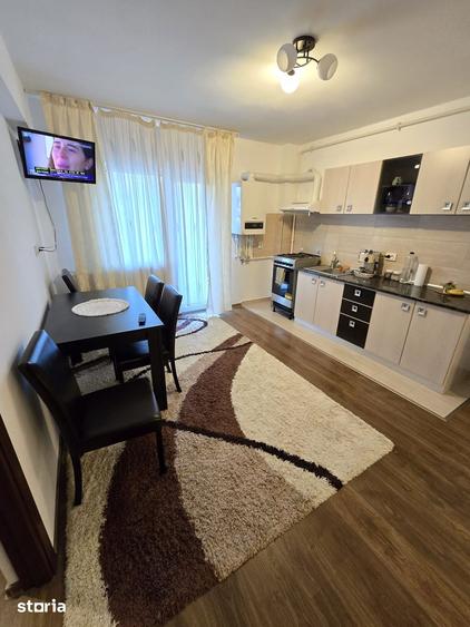 Apartament cu 2 camere decomandat în Dâmbul Rotund
