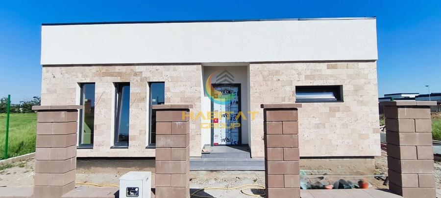 Casă individuală cu 3 camere cu Canalizare în Vidra