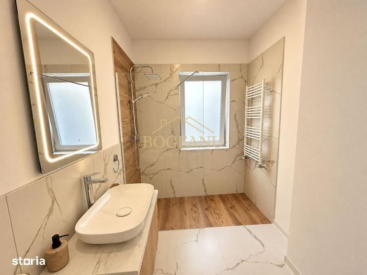 Apartament cu 2 camere decomandat în Neptun