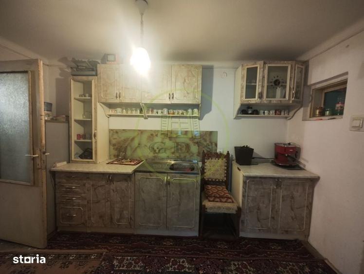 Casă cu 4 camere în Podari