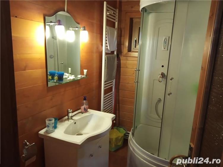 Casă cu 3 camere cu Teren 2000 Mp în Central