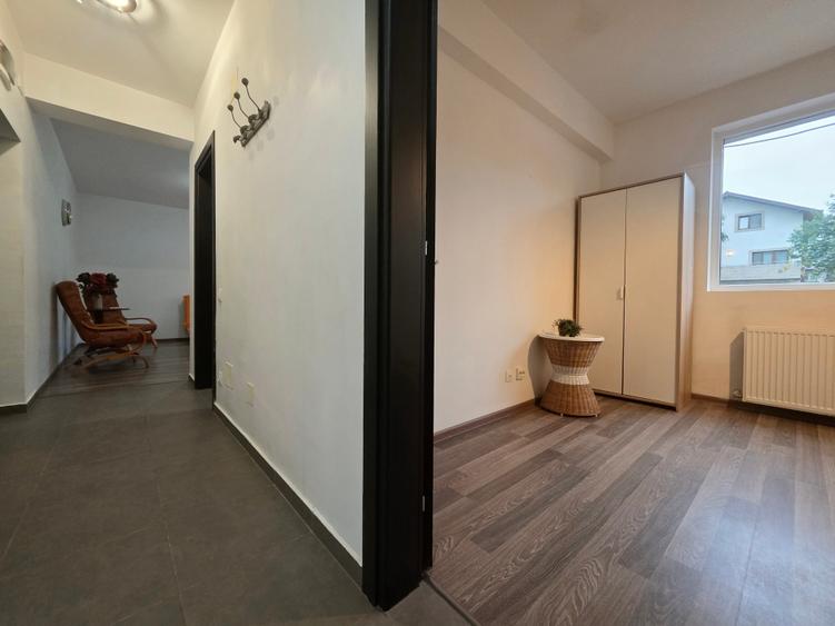 Apartament cu 2 camere decomandat în Central