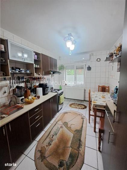 3 Camere, Etaj 1, Decomandat, Centrala Termica, Zona Soarelui!
