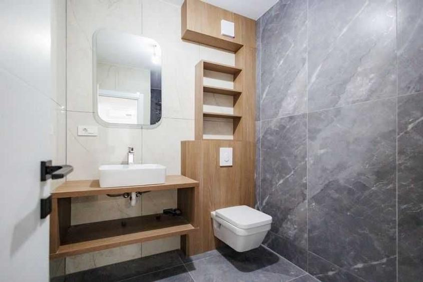 Spațiu comercial, de 74 mp, în Central