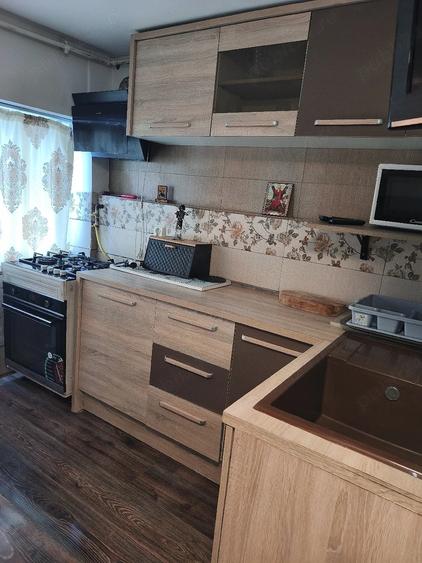 Casă cu 2 camere cu Teren 60 Mp în Lumina