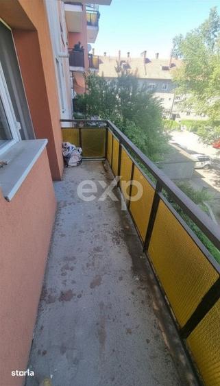 Apartament cu 4 camere decomandat în Dâmbul Rotund