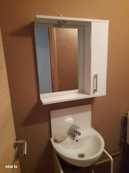 Apartament cu 3 camere decomandat în Dristor