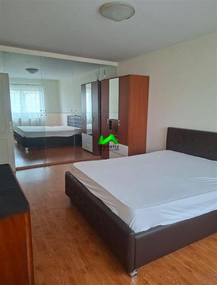 Apartament de inchiriat 2 camere decomandat Sibiu Strand - 1