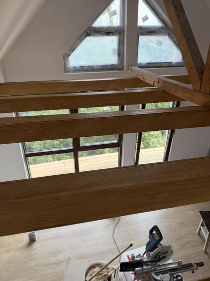Casă cu 6 camere cu Teren 850 Mp în Breaza de Sus