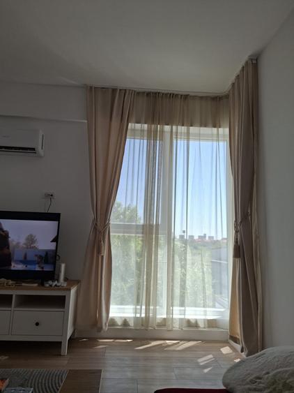 Apartament cu 2 camere semidecomandat, mobilat în Pipera