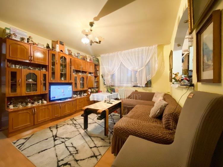Apartament cu 3 camere semidecomandat în Gheorgheni — fotografia 1