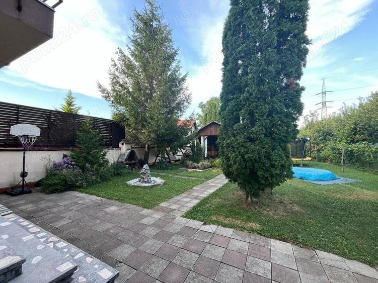 Casă cu 6 camere cu Teren 2000 Mp în Făget