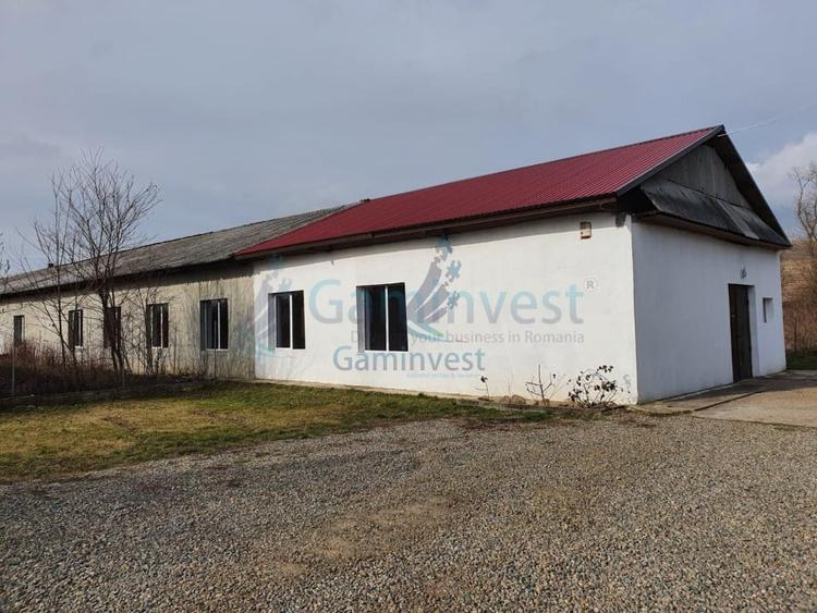 Spațiu industrial, de 715 mp, în Gheghie