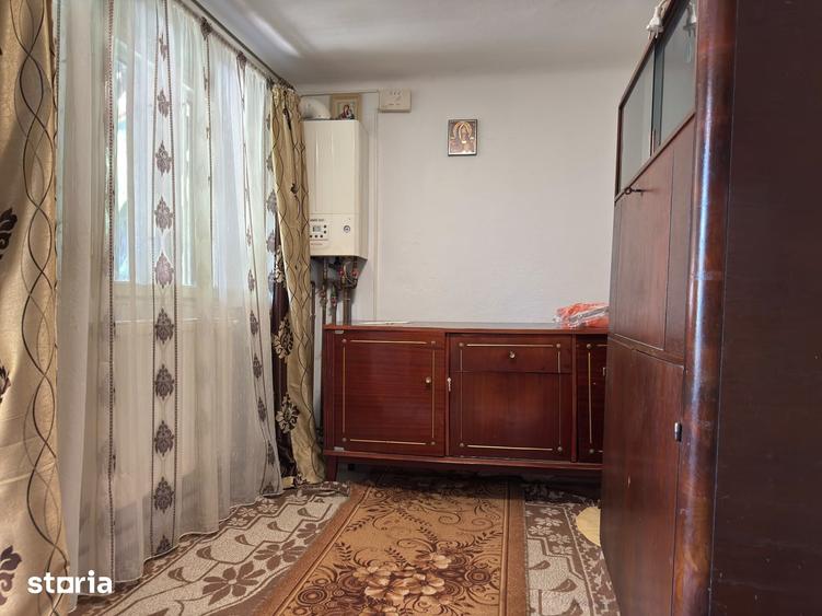 DE VANZARE GOSPODARIE CU POTEN?IAL IN BRANE?TI, DAMBOVI?A - 13