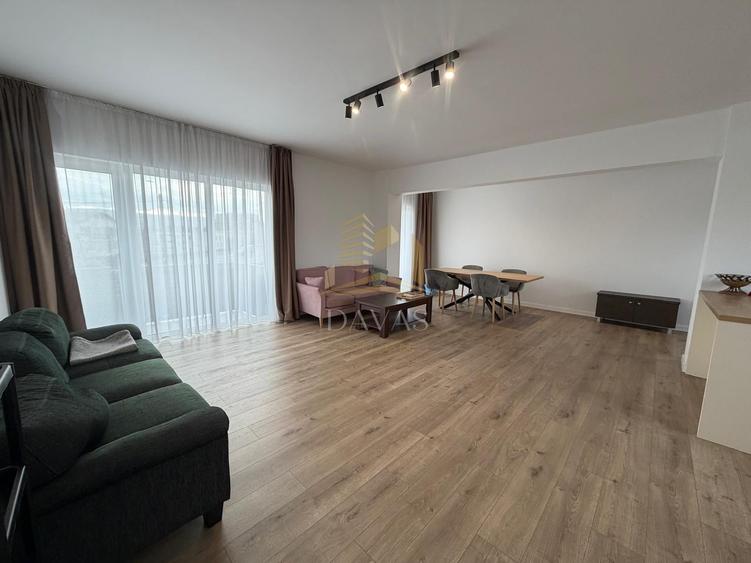 Apartament cu 3 camere semidecomandat, mobilat în Mărăști