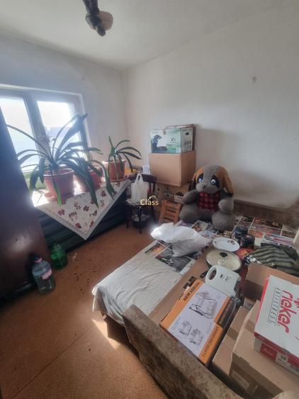 Apartament cu 4 camere decomandat, mobilat în Dâmbul Rotund