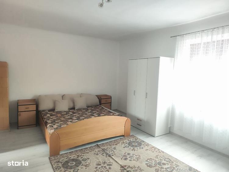 Apartament cu 2 camere decomandat în Cristian