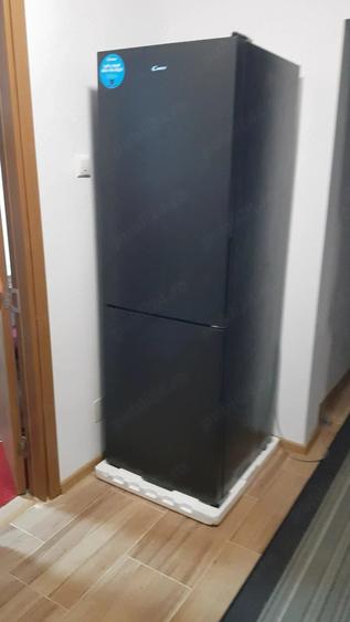 Apartament cu 4 camere decomandat în Baza 3