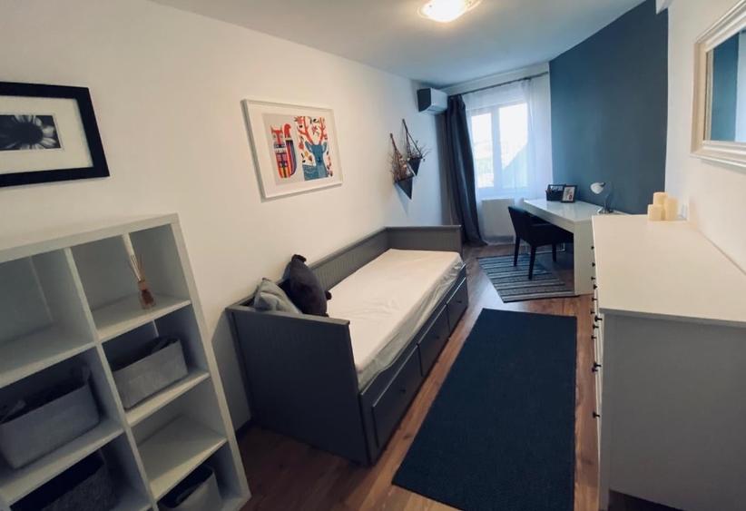 Apartament cu 3 camere în Băneasa