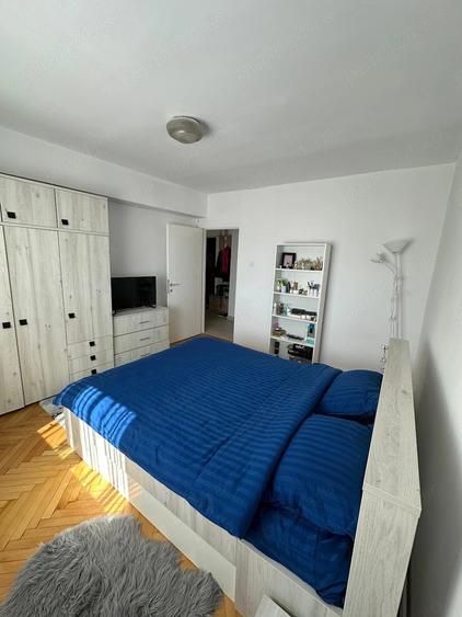 PF - ZONA CENTRALA-CIPARIU - Apartament 2 camere decomandat - 1