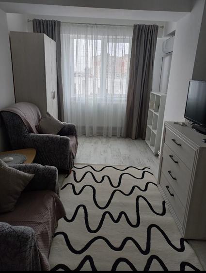 Garsonieră decomandată în Cornitoiu