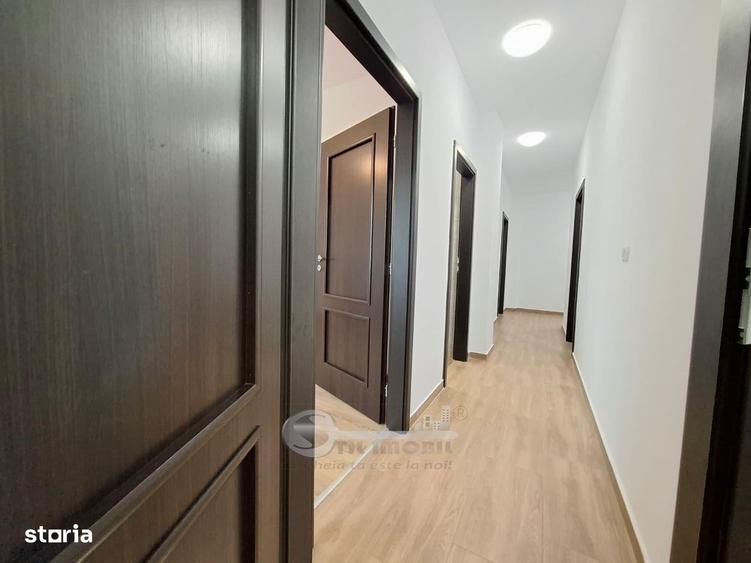 Apartament cu 3 camere decomandat în Cug